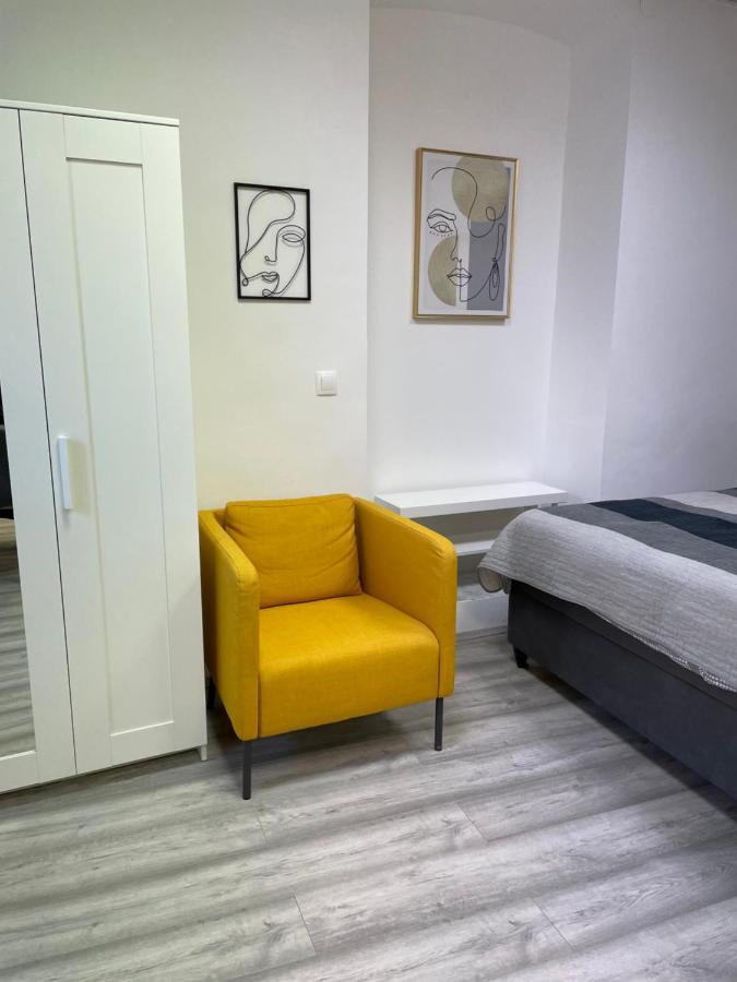 Apartment Studio Beauty In Centar プーラ エクステリア 写真